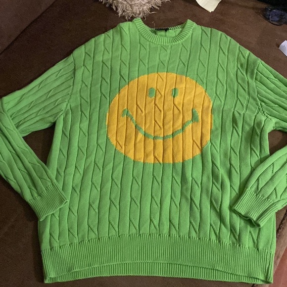 JOSHUA SANDERS + SMILEY FACE OVERSIZED UNISEX CABLE KNIT LIME GREEN SWEATER - Picture 8 of 9